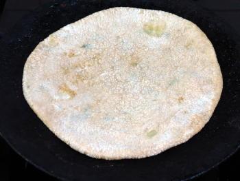 உருளைக்கிழங்கு பரோட்டா செய்முறை